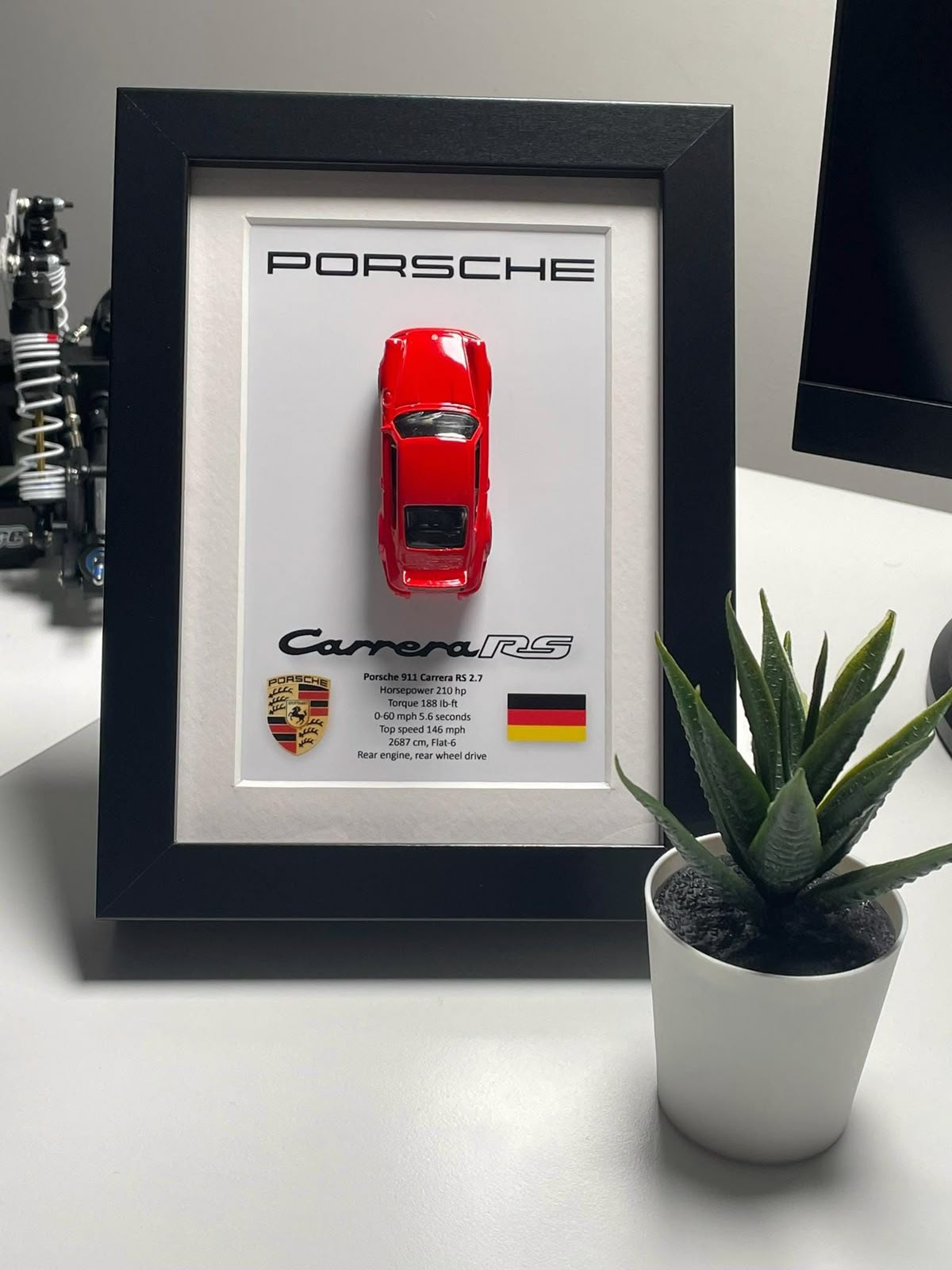 PORSCHE 911 CARRERA RED